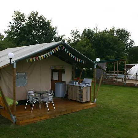 Safari At La Petite Lande Luxury tent Thiviers
